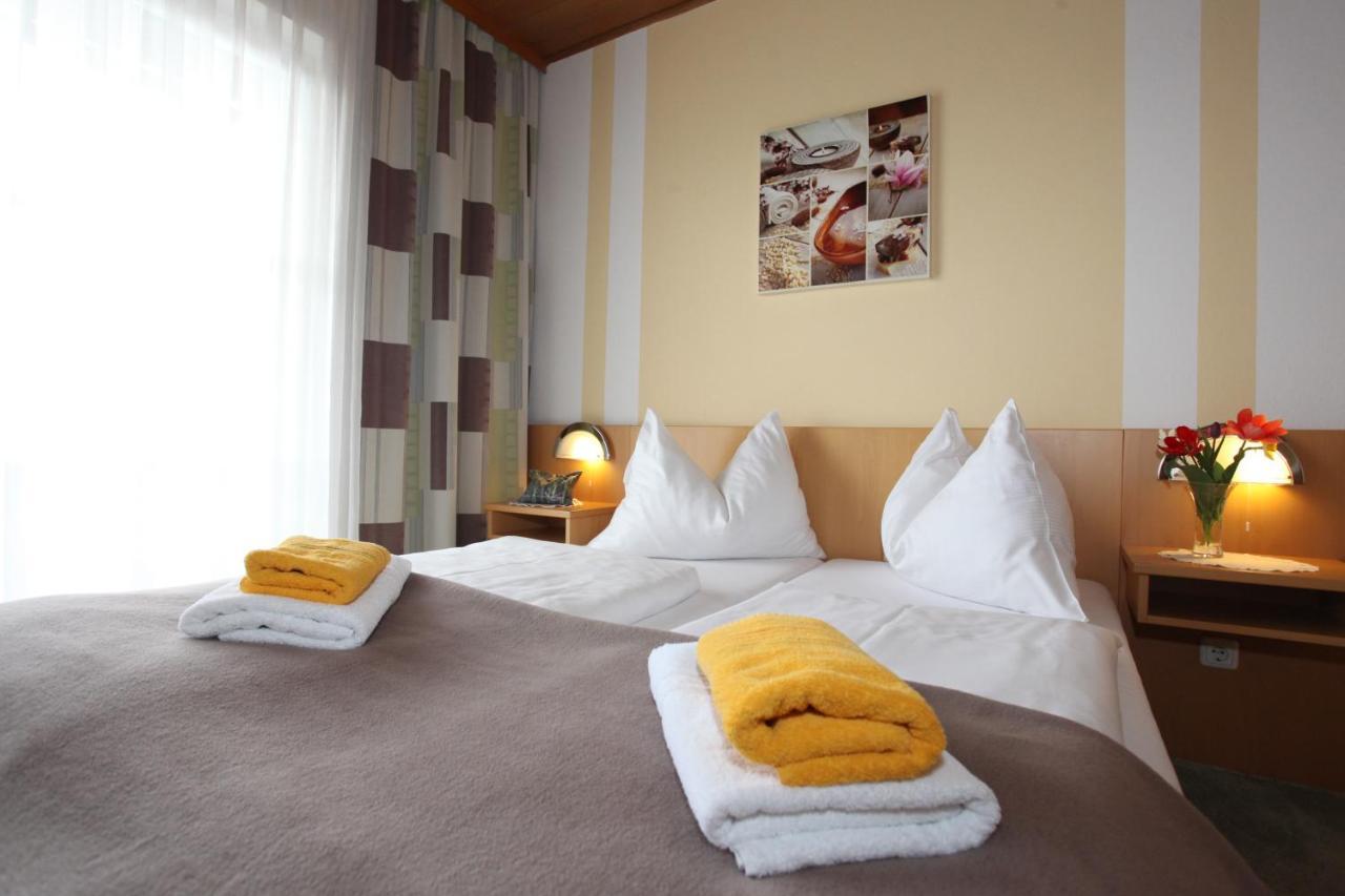 Hotel & Fruehstueckspension Raabtal Feldbach  Εξωτερικό φωτογραφία