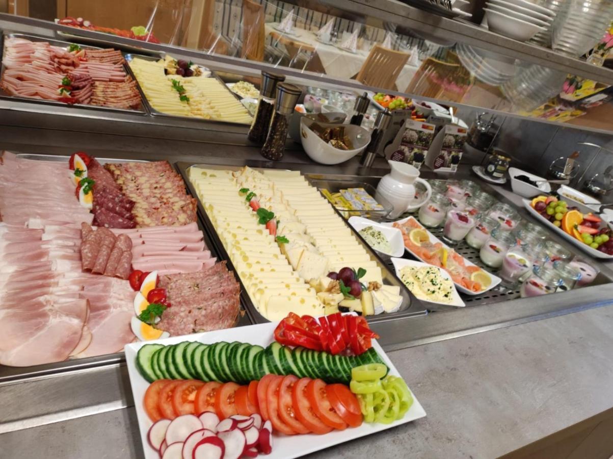 Hotel & Fruehstueckspension Raabtal Feldbach  Εξωτερικό φωτογραφία