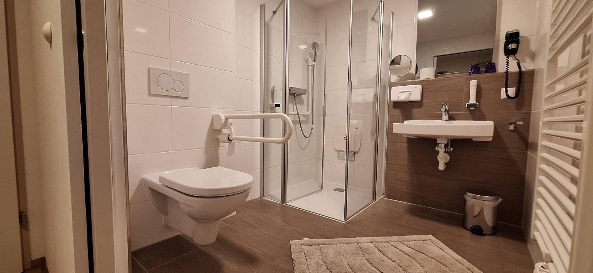 Hotel & Fruehstueckspension Raabtal Feldbach  Εξωτερικό φωτογραφία